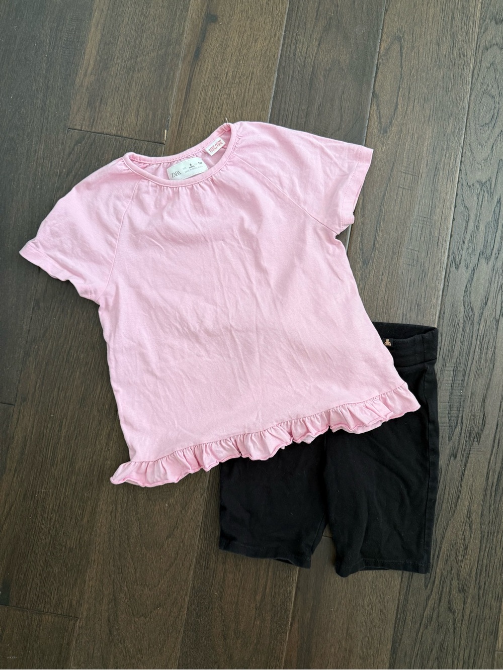 Zara tee with Gap shorts size 6